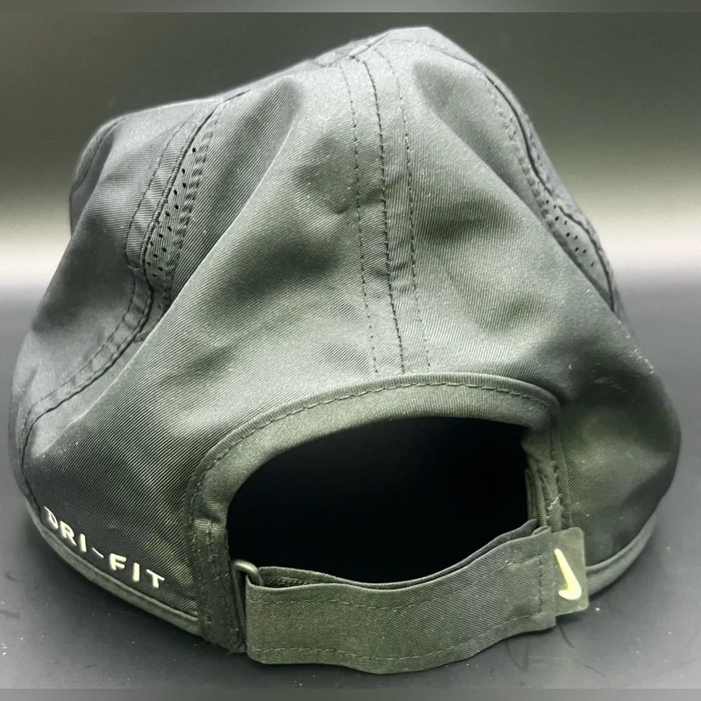 Nike Featherlite‎ unstructured Hat-Black/White, Adjustable, one size fits most